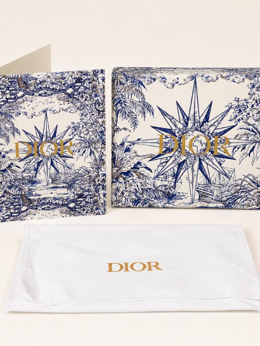 Christian Dior Blue Gray Patent Cannage Accordion Wallet w/ Dior Charms - Picture 7 of 7